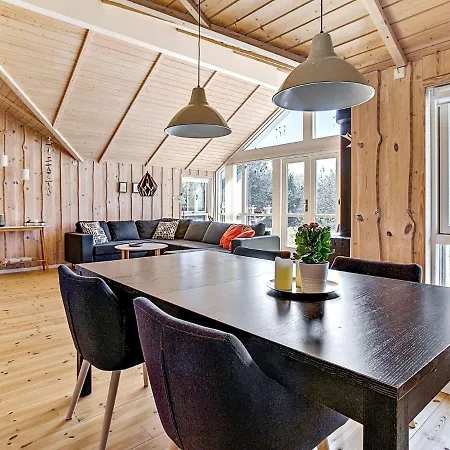 בית נופש Five-bedroom Holiday In Bovagen 1