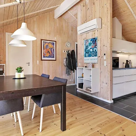 בית נופש Five-bedroom Holiday In Bovagen 1 Hadsund